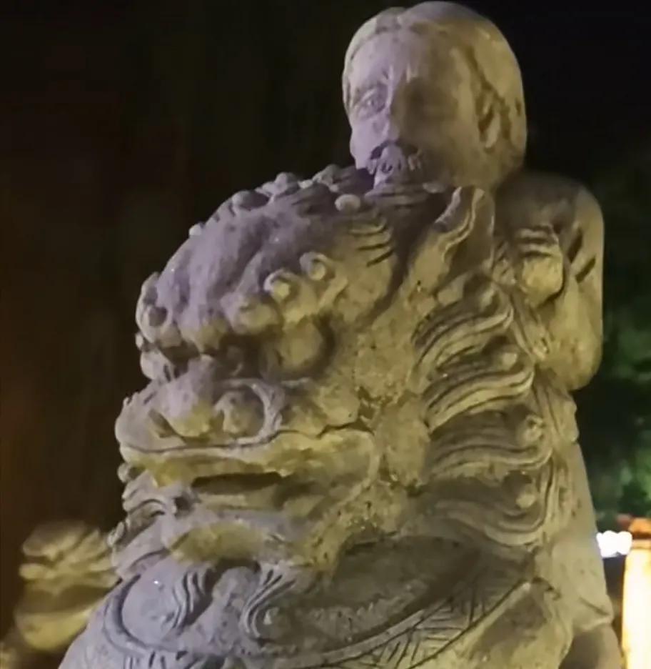 国家公园|乌镇惊现人骑石狮子雕塑，网友，这是文化入侵