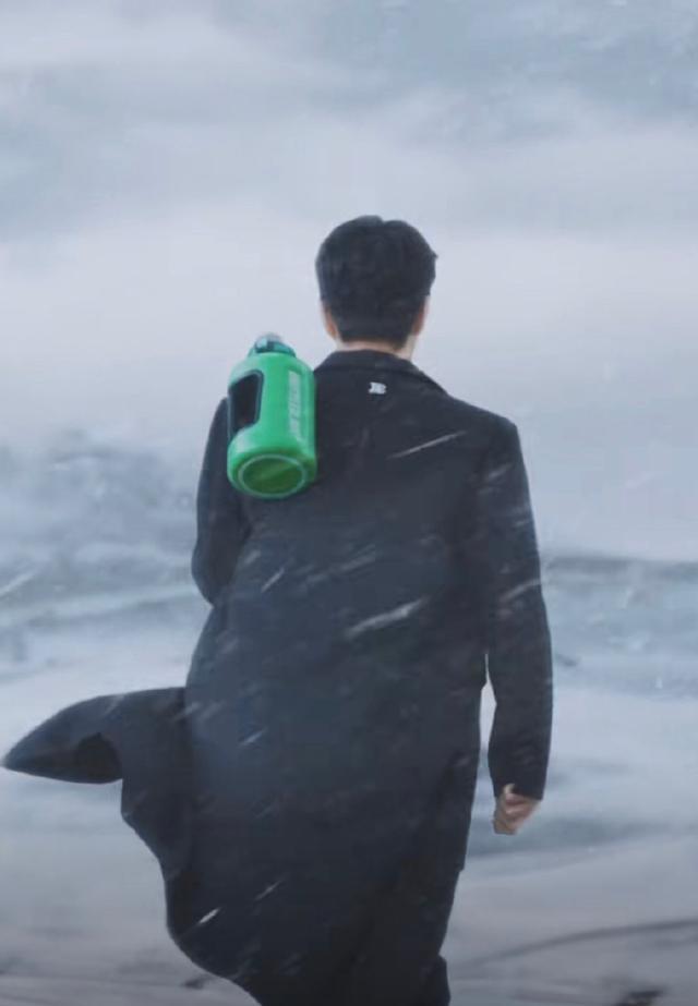 王一博|王一博第十三个全球代言官宣，早已暗戳戳提示，粉丝们才get到！