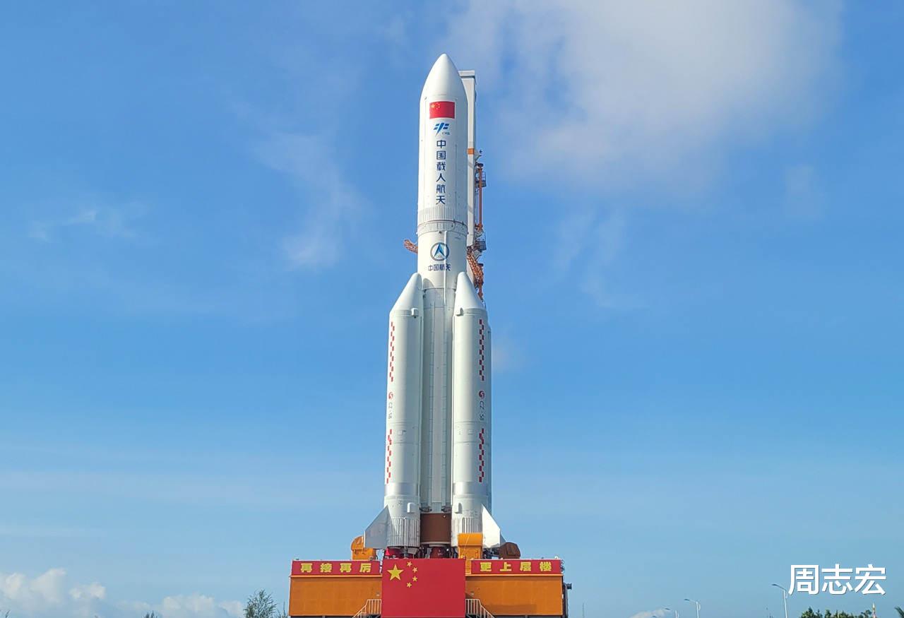 为了减重,长征五号火箭铝壳仅厚3毫米,图好看刷几百公斤白漆?