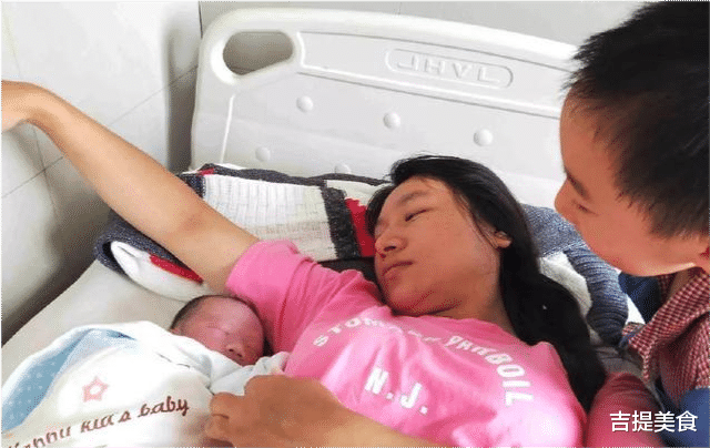 90后女孩和乞丐私奔后生二宝,怕养不起求助社会,遭网友嘲讽