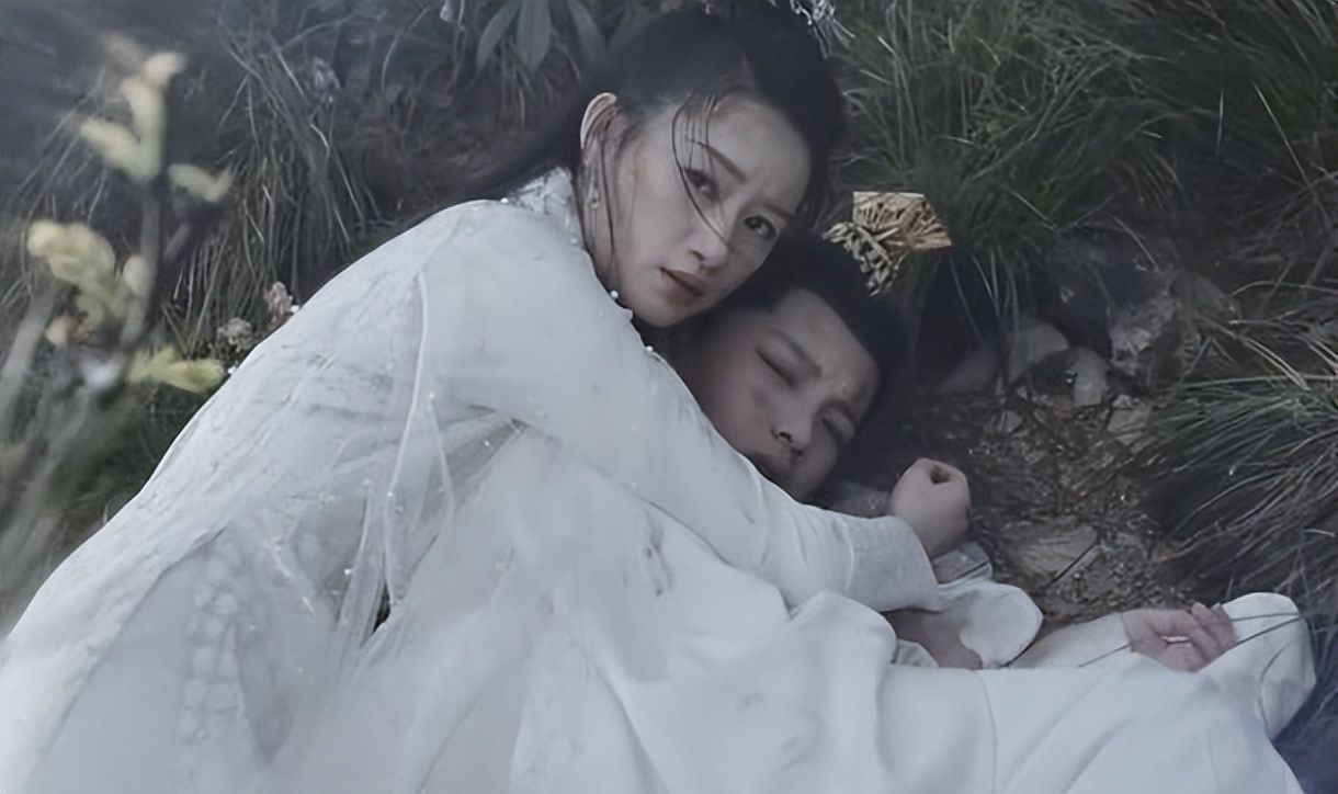 郭晓婷|郭晓婷《恰似故人归》分饰两角，为爱痴狂令人唏嘘，演技被低估了