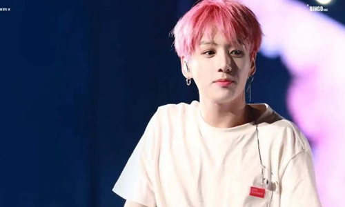 田柾国|韩国防弹少年团田柾国确诊新冠 与车银优郑在玹梨泰院聚会引热议