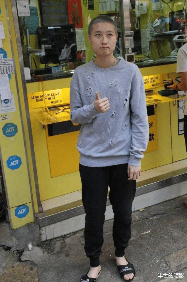 吴卓林|吴绮莉女儿吴卓林：在没有爱的环境中带泪成长，23岁不务正业