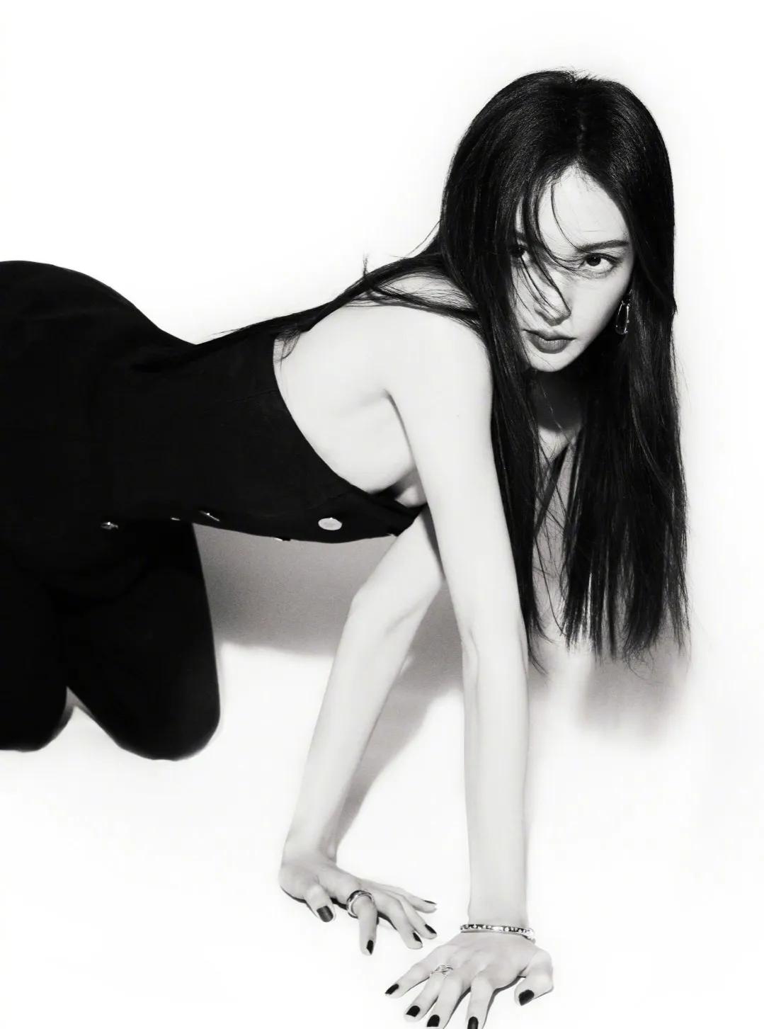 金晨|顶级性感名模金晨,冷感、美艳,出类拔萃