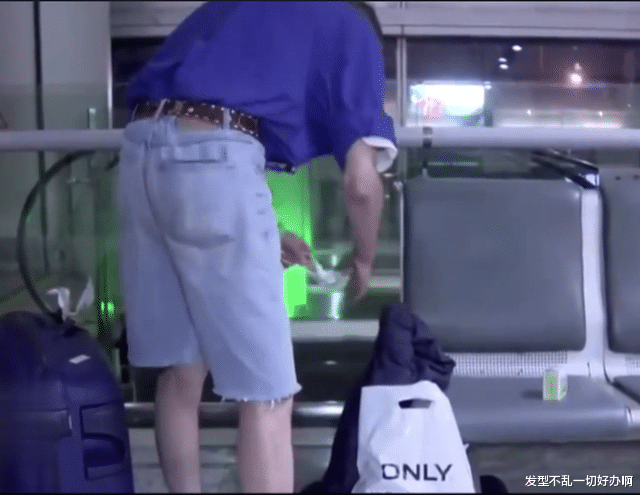 荷兰男子长沙寻网恋女友,饥肠辘辘苦等十二天,感叹找女友真难!