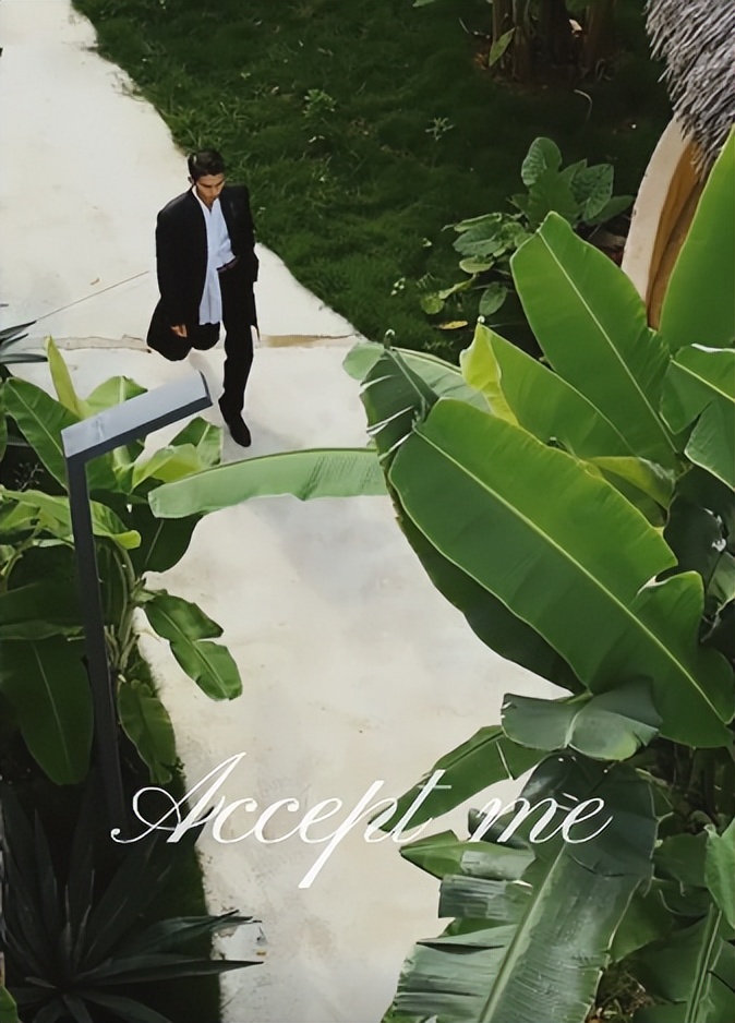 陆仙人|我居然看完了陆仙人的广告片，唐装走秀又仙又欲，脱掉上衣惹人疼