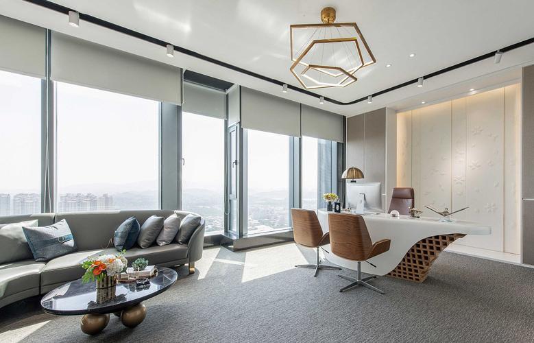 教师|职场上的人际关系,是一个有来有往,有竞争的关系