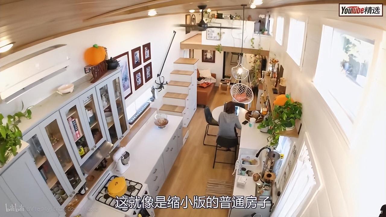离婚后，她舍弃豪宅、买44㎡loft，改造成两室一厅，活得让人羡慕