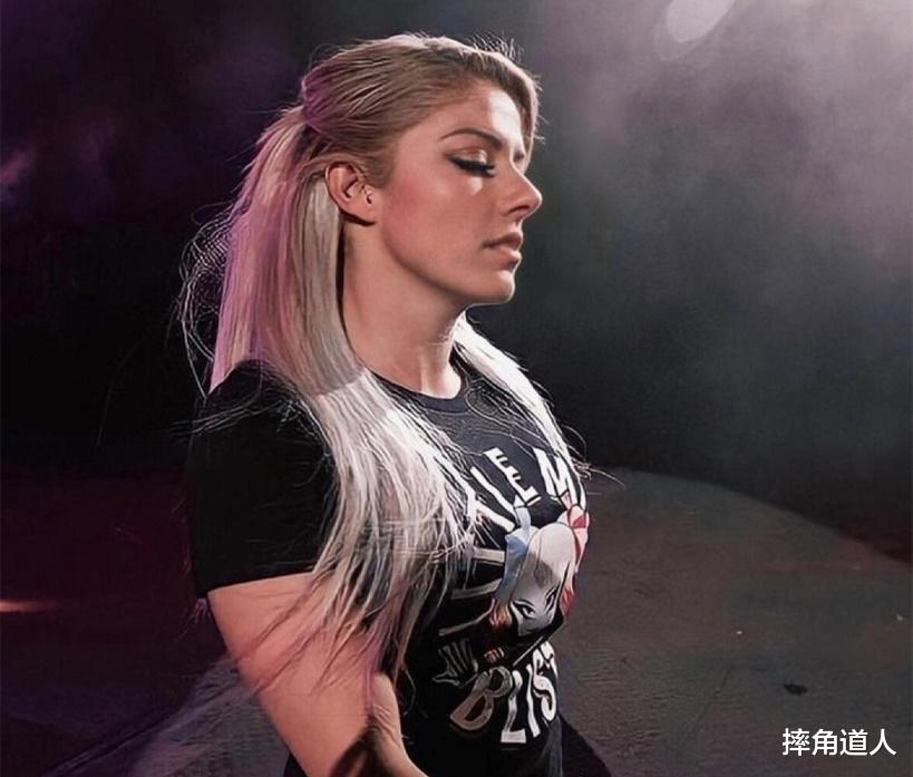 wwe|在WWE当心理医师有多难？治好的可能是病人，但疯的一定是大夫！
