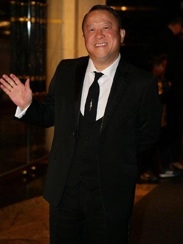 向华强|向华强70大寿众星云集:12位影帝齐聚,3位实力派影帝缺席!