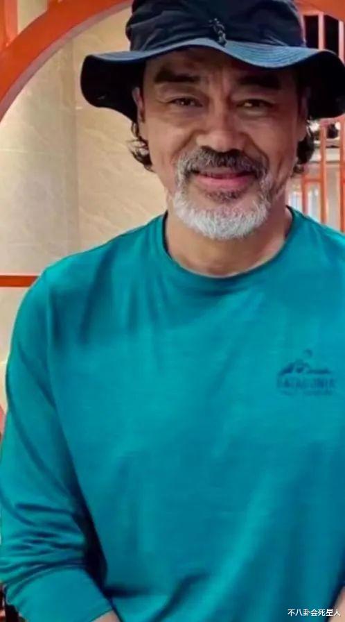 男神|男神老了！22位昔日男神白发照，李亚鹏秃顶，梁朝伟老得最自然