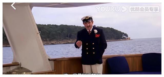 阳光下的罪恶|《阳光下的罪恶》:除了波洛揭秘外,说说片中隐藏的这些“槽点”