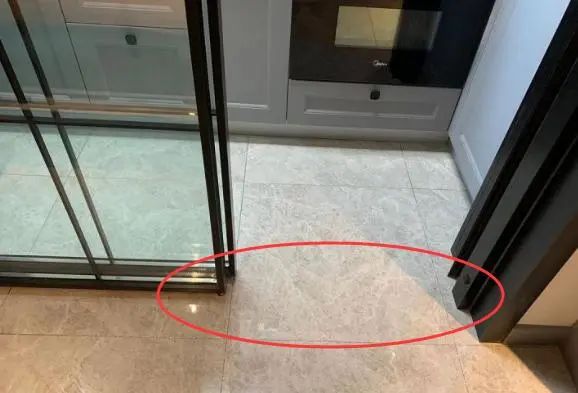 当年装修真傻气掰咧！被一顿忽悠装这22处，费钱还扎心！气到崩溃