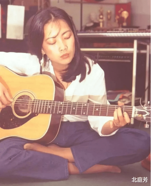 滚石唱片|乐坛伪命题:哪些滚石唱片的知名歌手根本无法在飞碟唱片立足?