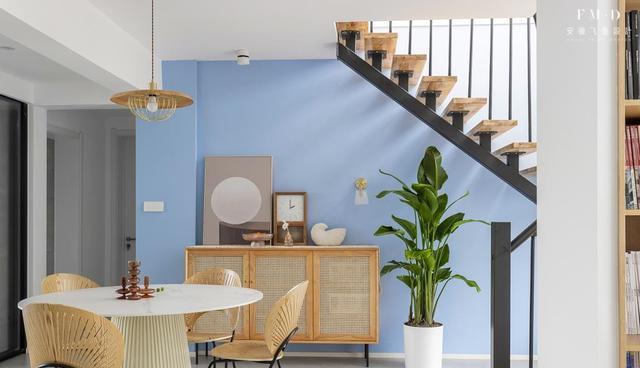 188顶复式，拆入户花园、封露台成就大格局，装好实际只花20万