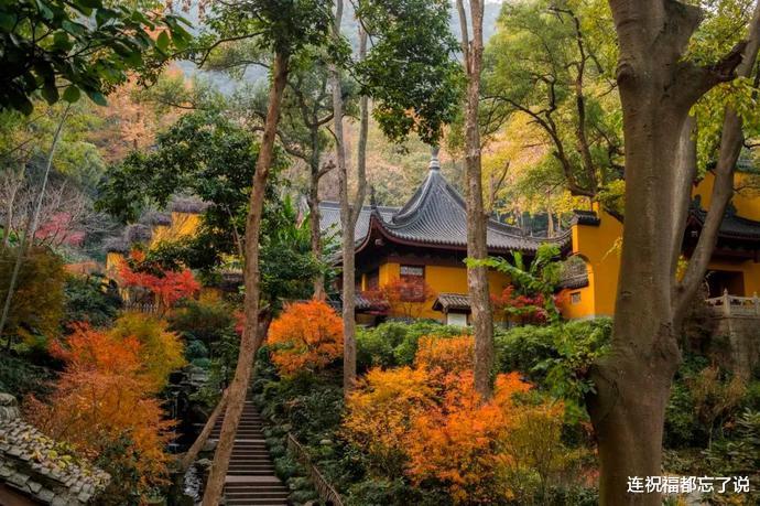 寺庙|1张广州某寺庙“逆天”工资单爆火，撕开了当下社会病态的遮羞布