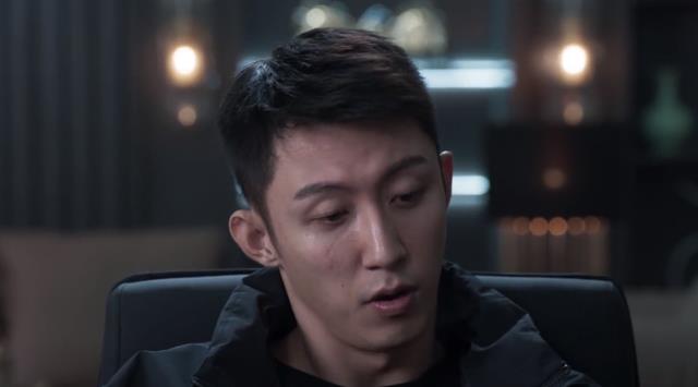 常征|罚罪：常征金燕独处一晚后，彼此的称呼都变了，两人官宣恋情