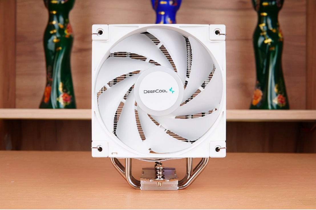 防火墙|玄冰400的继承人来了？九州风神冰立方400开箱评测