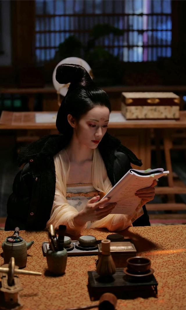 郭晓婷|郭晓婷《苍兰诀》里的花魁妆造型,让网友直呼“你是我唯一的姐”