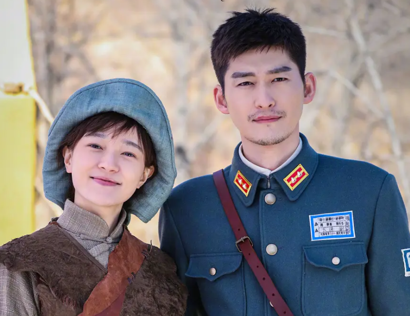 烽烟尽处|将抗日剧拍成偶像剧，《烽烟尽处》玩的有点大，播放量惨淡是定局