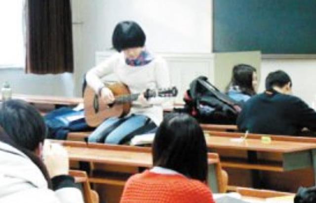 |“取消专科”呼声渐涨,升级为“职业本科”可行吗?相关部门回应