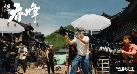 甄子丹|甄子丹回应《乔峰传》火到国外:作为中国电影人,为中国文化自豪