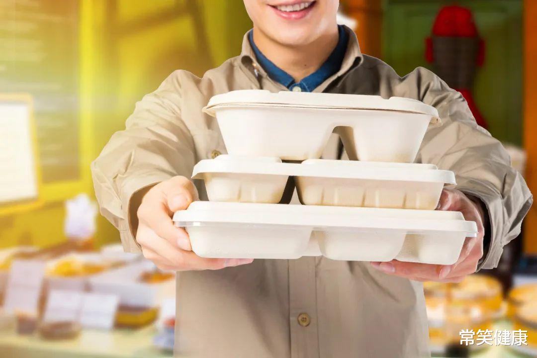 保鲜膜、塑料袋、外卖盒……你吃饭的时候,增塑剂也在悄悄毒害你!