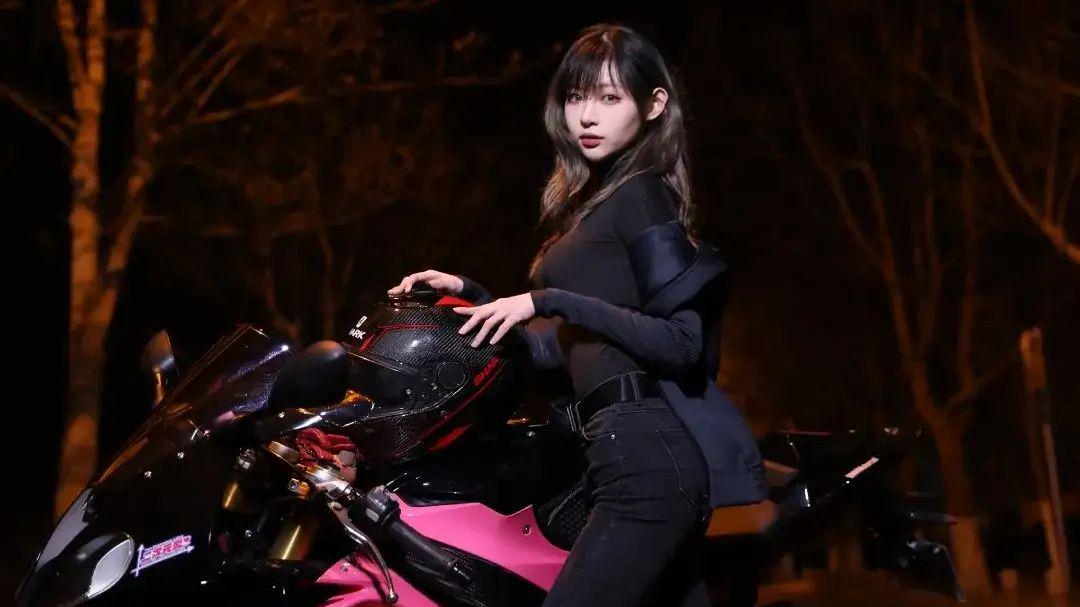 短视频|网红痞幼再发擦边换装视频，网友：掌握了流量密码