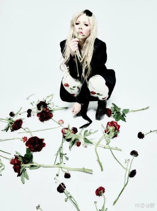 艾薇儿|20岁红遍全球，巅峰时期突然隐退！如今她回归，娱乐圈谁也挡不住