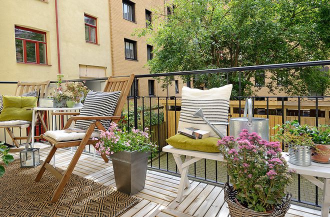 老婆不听劝告,坚持把阳台改成厕所,入住2个月后她后悔了!