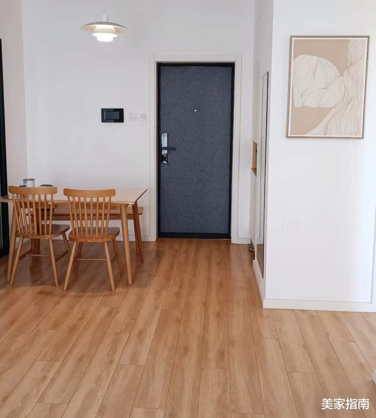 不吊顶不跟风,95后小两口9万元装65㎡两居室,网友:好精致