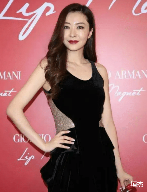 明星|表面“貌若天仙”，实则“歪瓜裂枣”，这8位女明星整得太惊艳