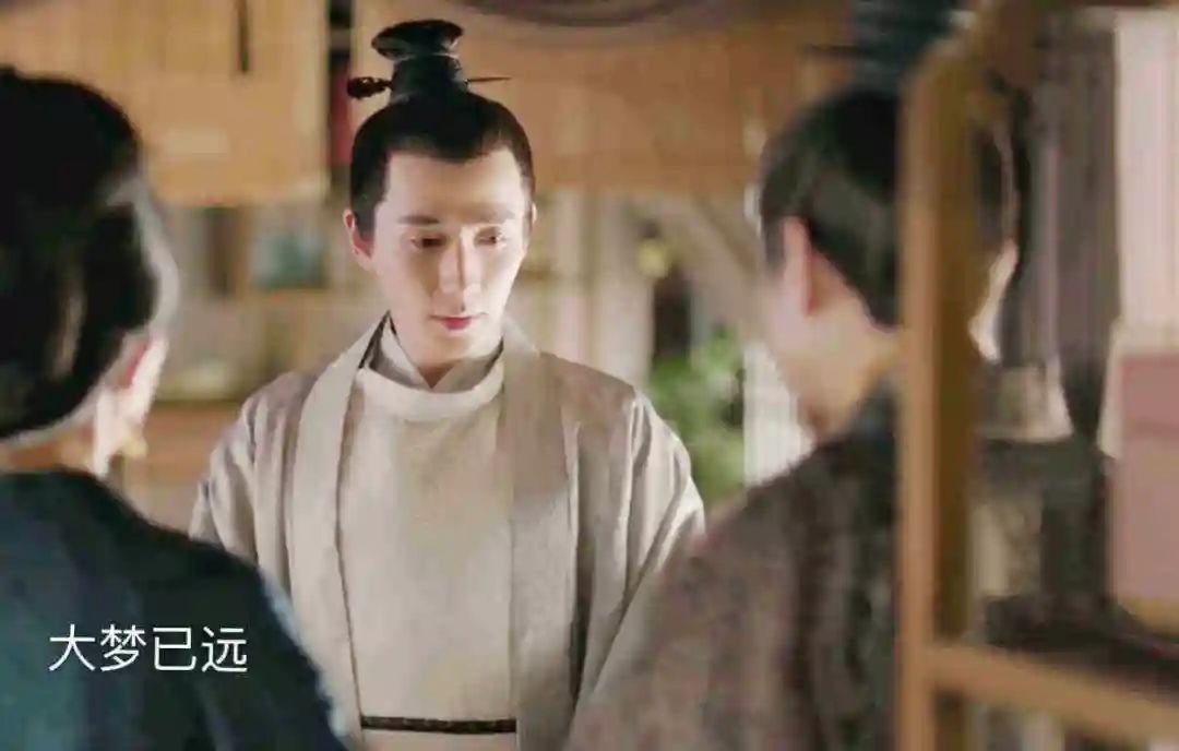 吴绮莉|又一男星形象崩塌！强吻女演员，画面曝光不堪入目，网友：辣眼睛