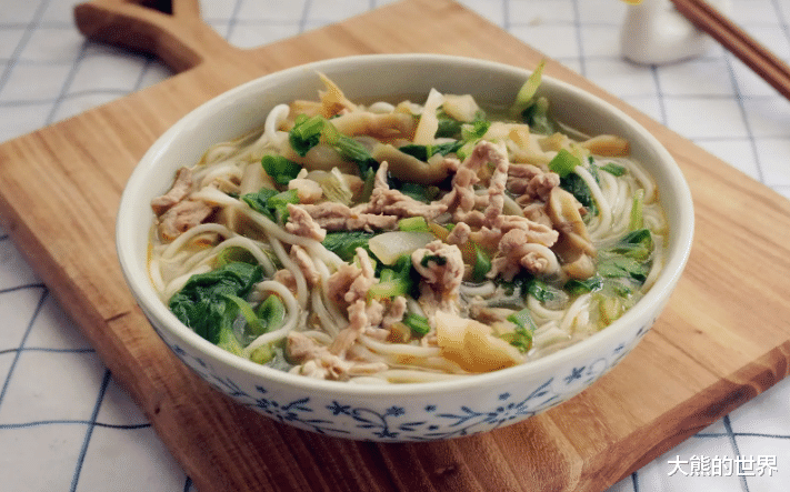 早餐建议：无论男女，补充蛋白质是关键！推荐这5款，常吃免疫强