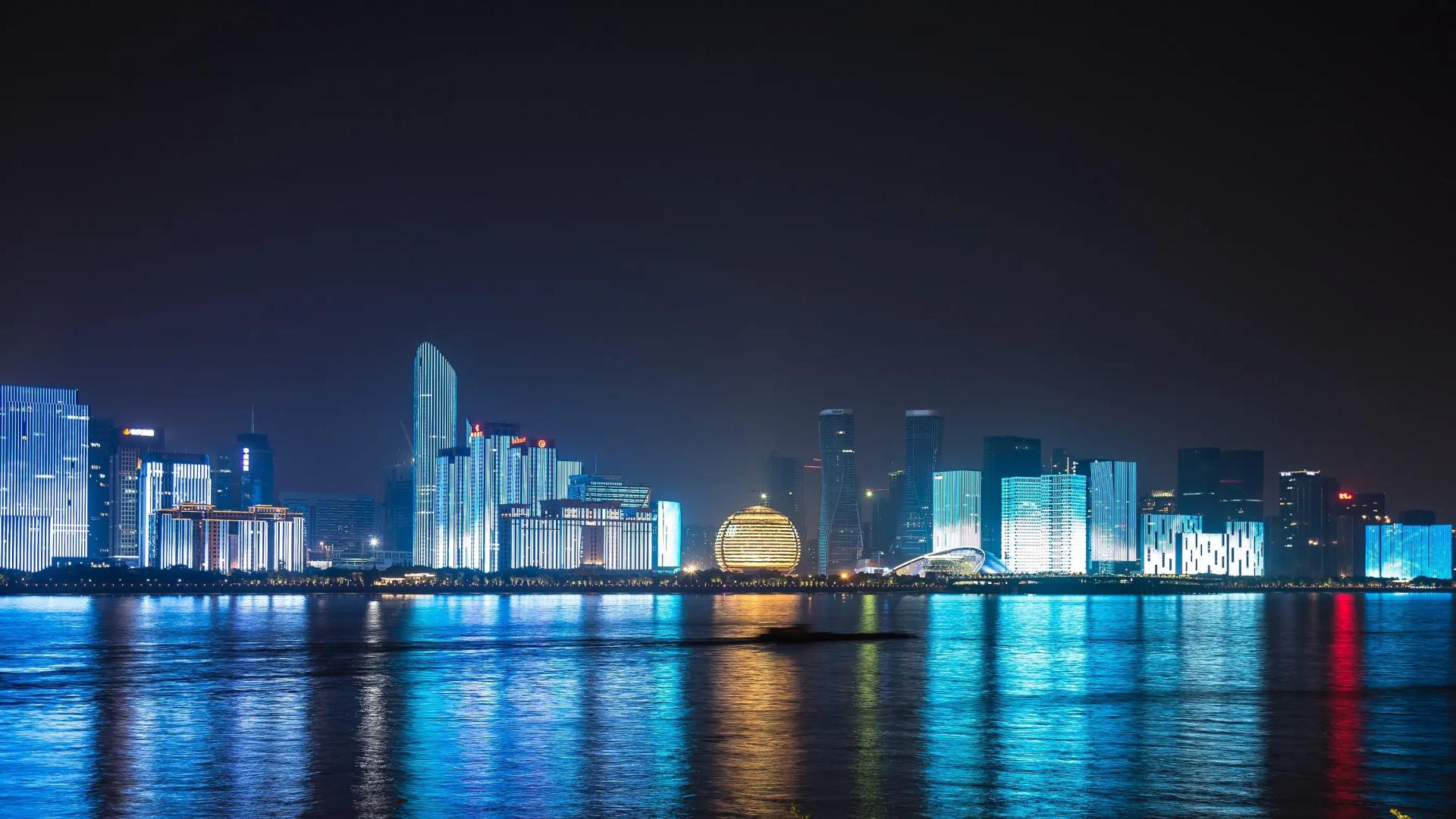 |鸡毛换糖，魔幻的救市新政