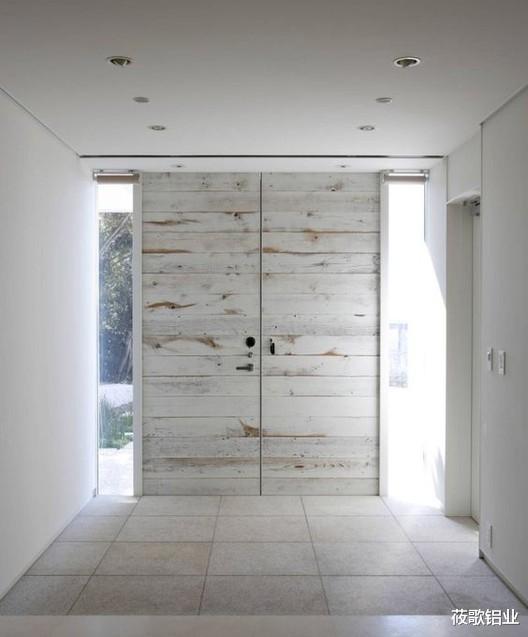 四个方面让你家的门变得高级别致