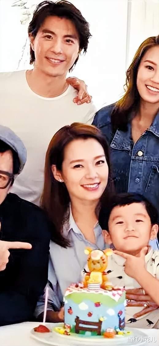 张景淳|专染有夫之妇，他腿劈成八爪鱼了，还有人抢？