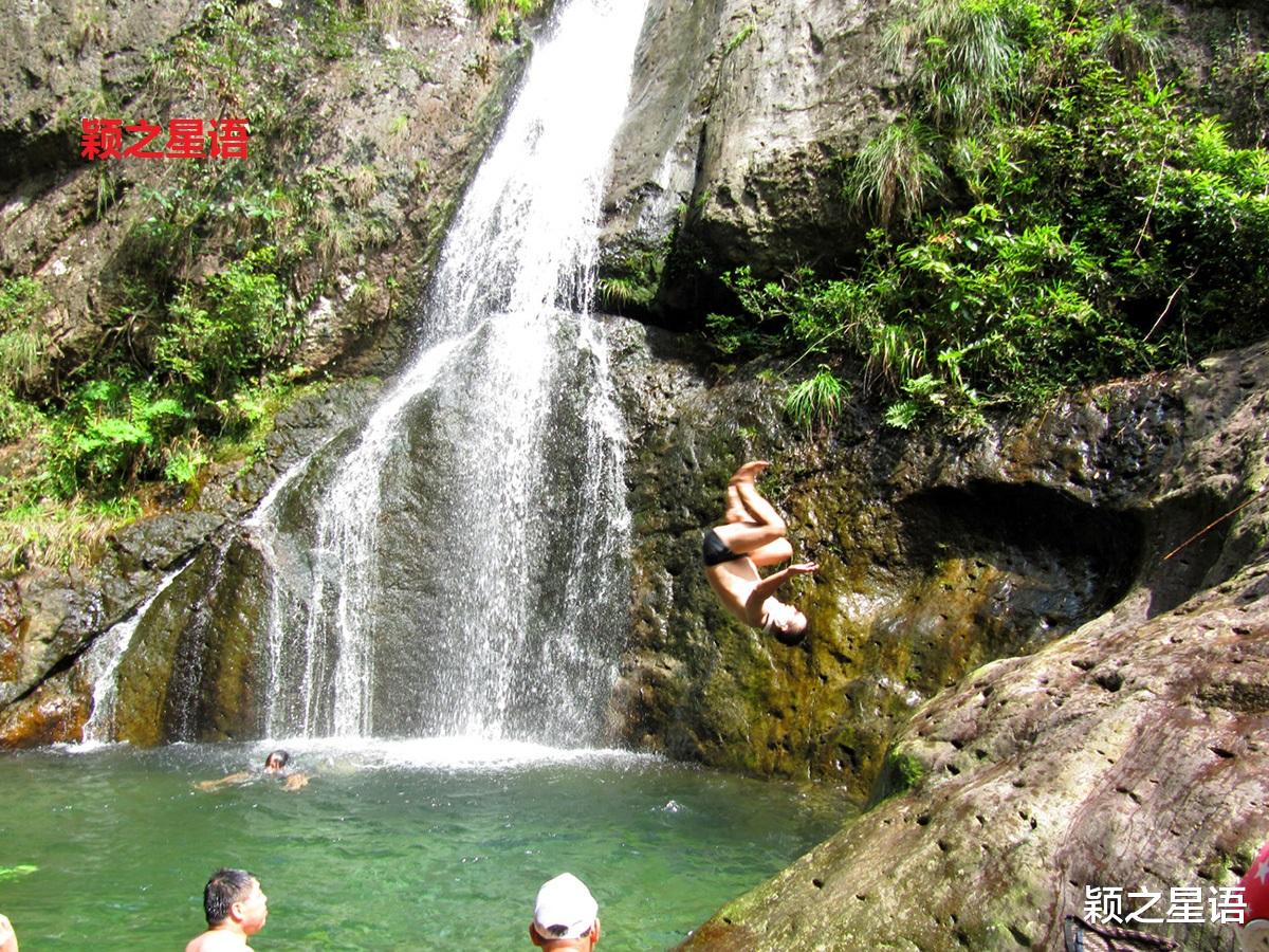 漂流|宁波玩水胜地中坡山森林公园，老龙潭见底，垃圾堆积成山