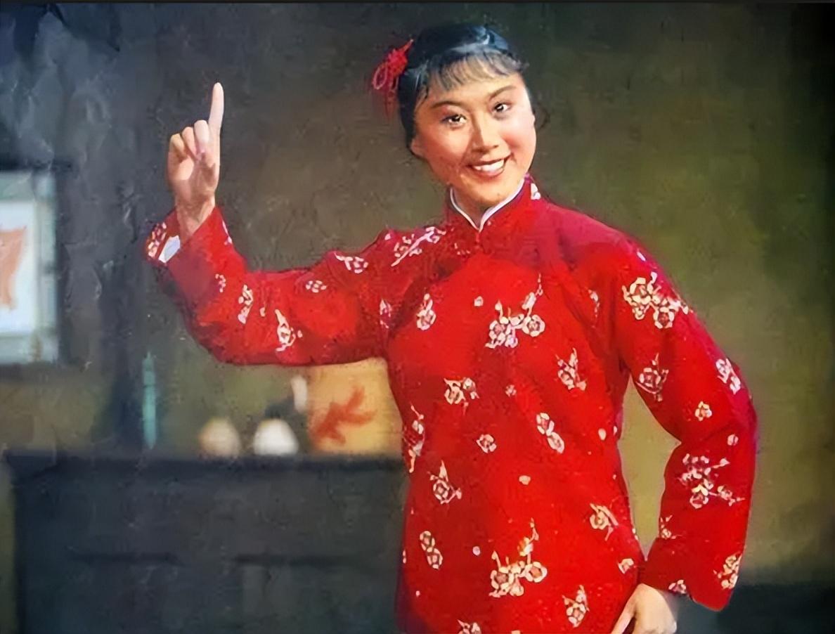 刘长瑜|坎坷的“李铁梅”刘长瑜：丈夫早逝后再婚，平凡儿子是她的骄傲