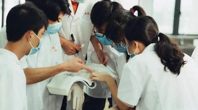 大学|高考成绩546分被大专录取，学生反倒感觉值，原因是录取专业很香