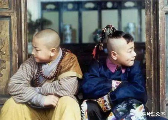 释小龙|释小龙自导自演《逃学神探》,带着郝劭文邹兆龙抄袭周星驰