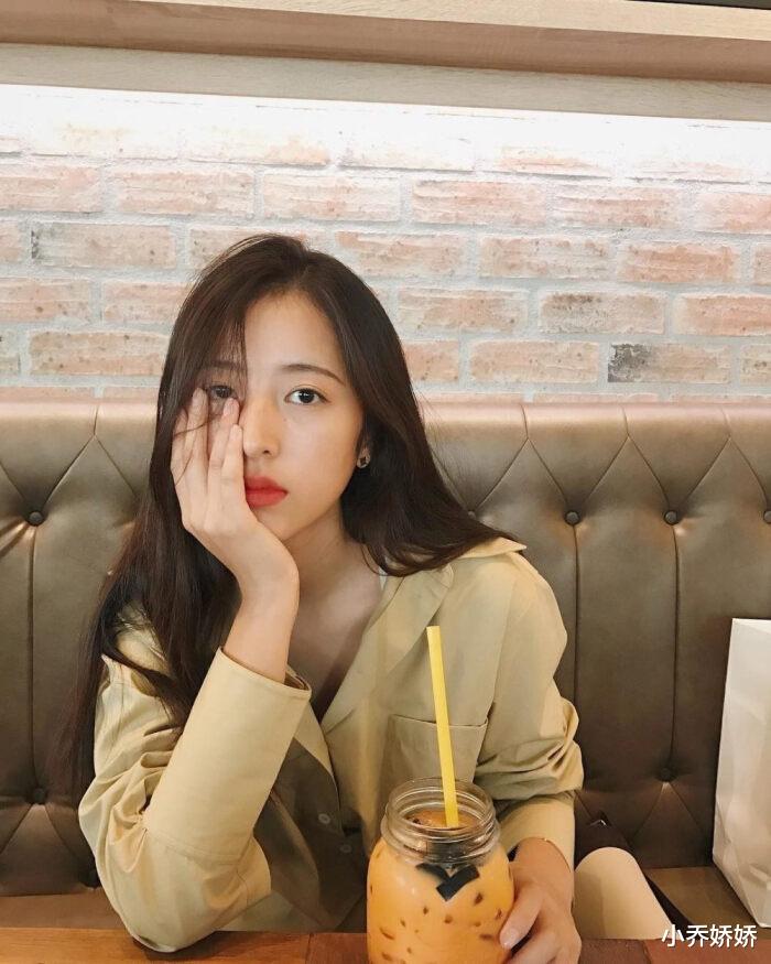 周雨彤|周雨彤说要接纳每一个阶段的自己，她活得好真实