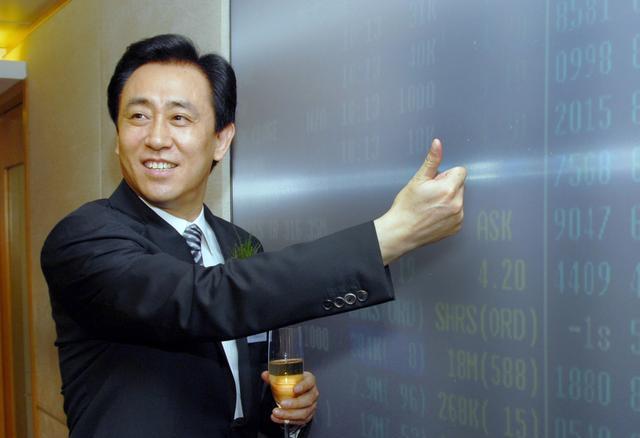 广州队|广州恒大热身赛迎首胜，青训小将崭露头角，球队官宣好消息！
