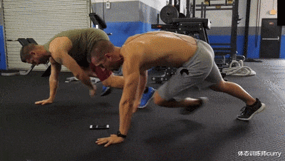 卷腹|46岁何润东八块腹肌最撩人,比卷腹最难练细节,很多人不知道