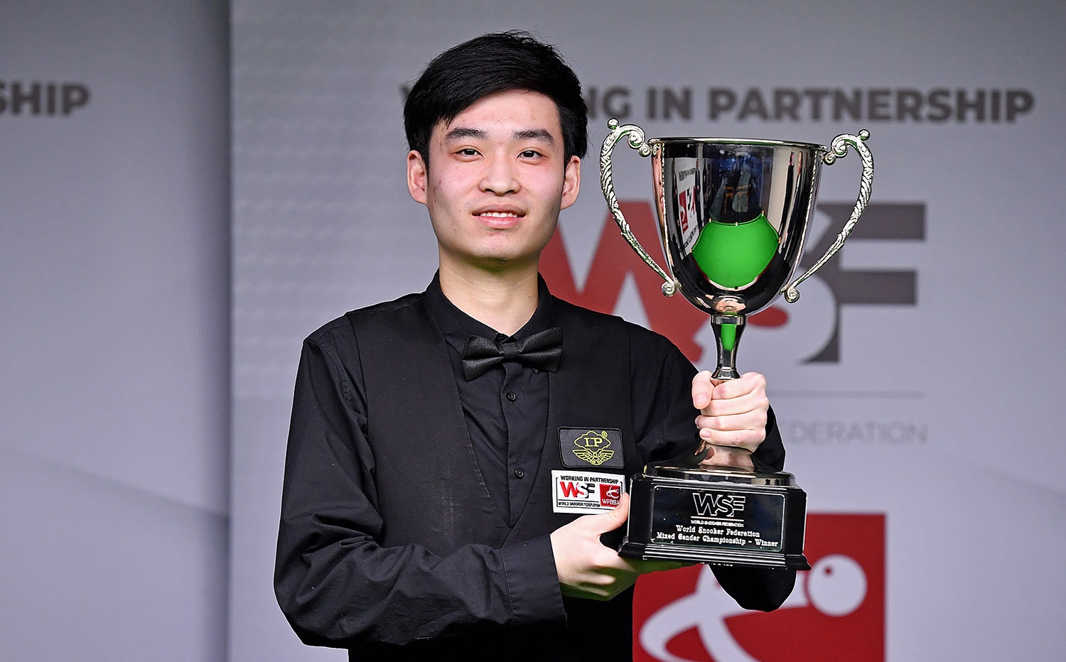 斯佳辉|中国斯诺克再传捷报，斯佳辉勇夺冠军，曾被墨菲吐槽是业余选手