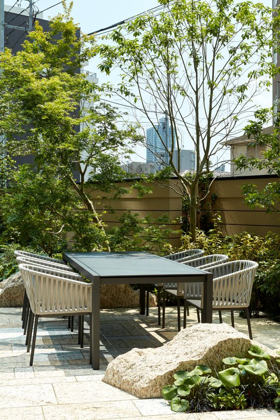 想要有个美翻的院子没那么简单,光地面就有这么多铺法,讲究颇多