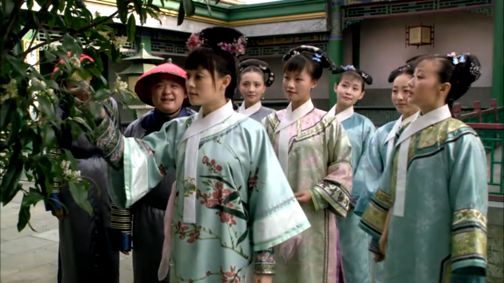 华妃|甄嬛传:甄嬛的职场经历:你可以不蜇人,但你身上必须有刺!