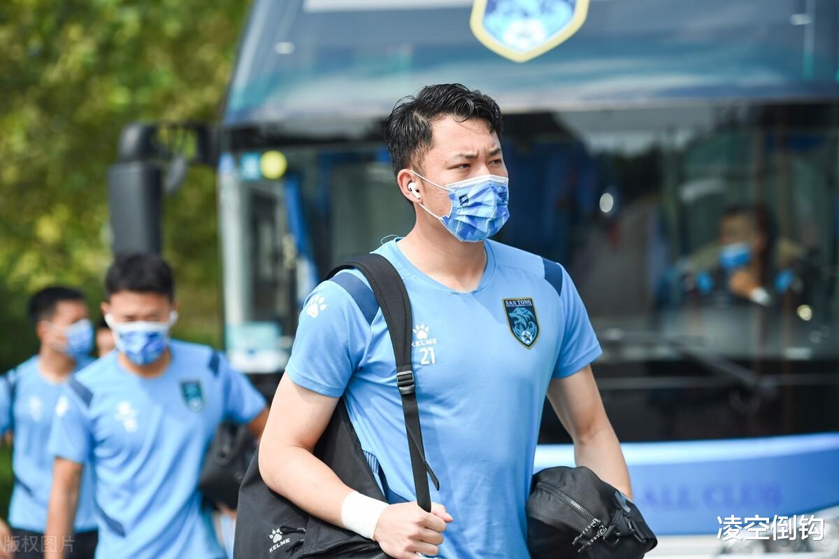 南通支云|1-0,李湘彬穿云箭制胜,南通支云队3连胜+继续坐稳第一的宝座