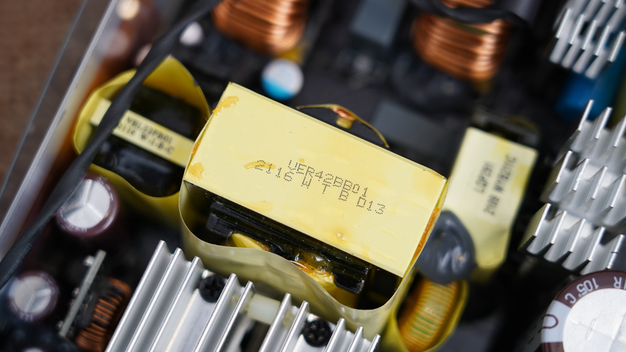 白金|支持双系统、还能战未来？追风者Revolt X 1200W白金电源开箱拆解分享