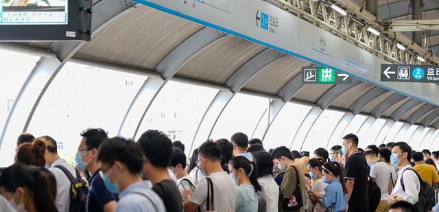 裁员|互联网大厂不喜欢年龄超过35岁的人?这些职场人应该怎么办?